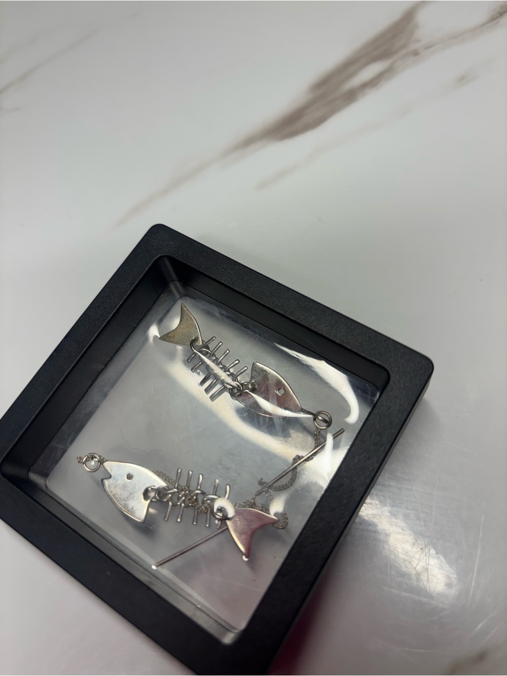925 Silver Fishbone Threader Earring - Silver - Picture 3 of 5